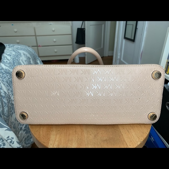 Nude MK Purse - Picture 3 of 6